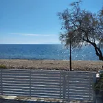 V.k.seaside Semesterbostad