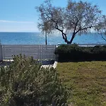V.k.seaside Volos